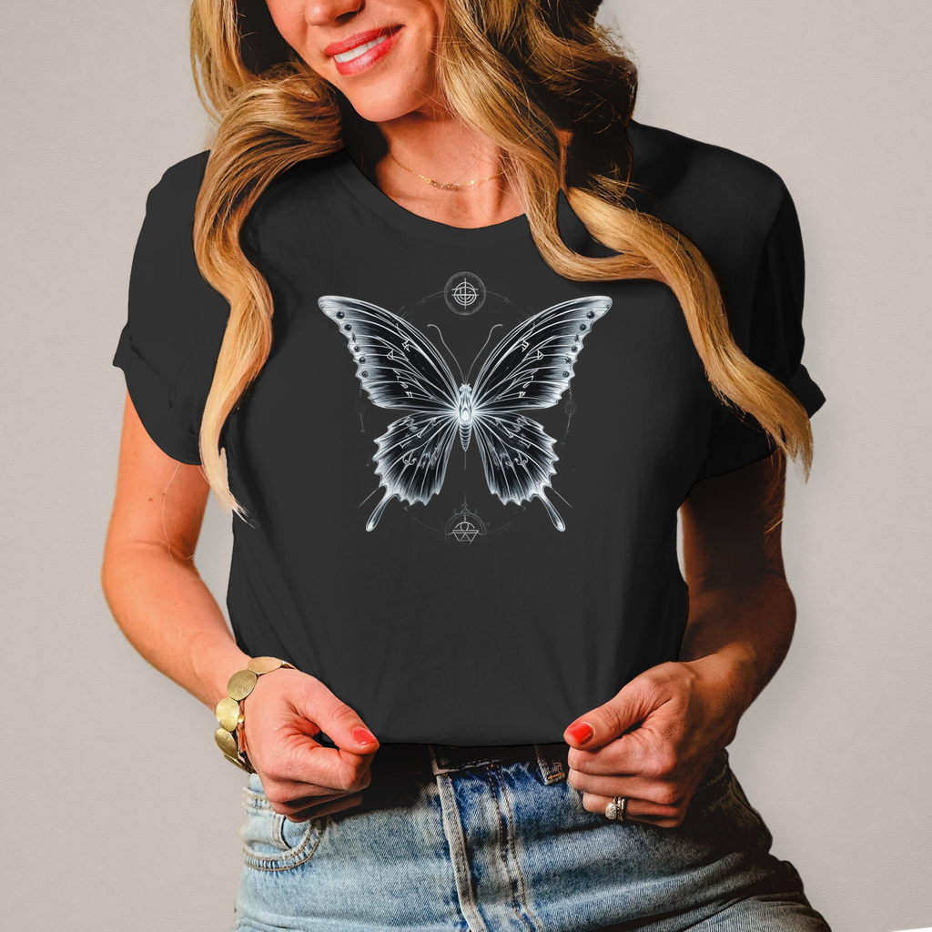 RUNES OF TRANSFORMATION | Dark Butterfy Collection | Nebelmond Damen T-Shirt